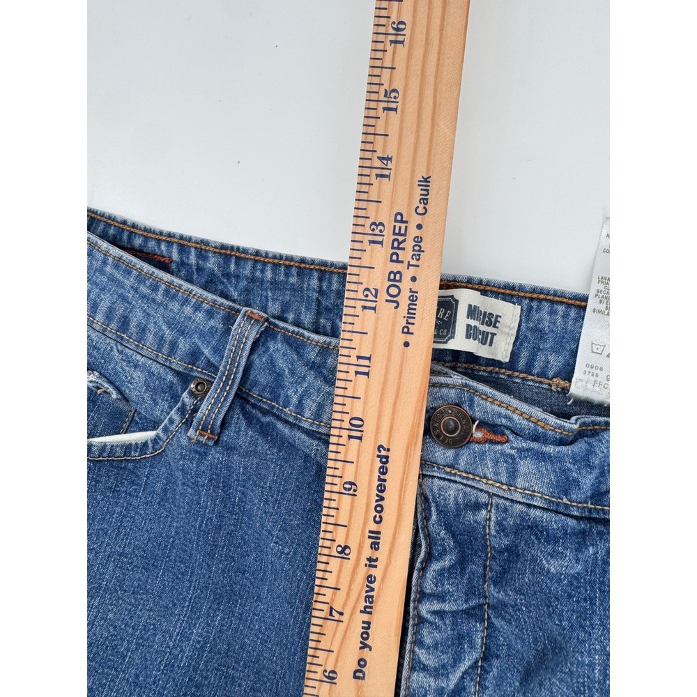 Levi Signature Bootcut Jeans Women's 18W Short Mid Rise Blue Denim‎ - Picture 13 of 16
